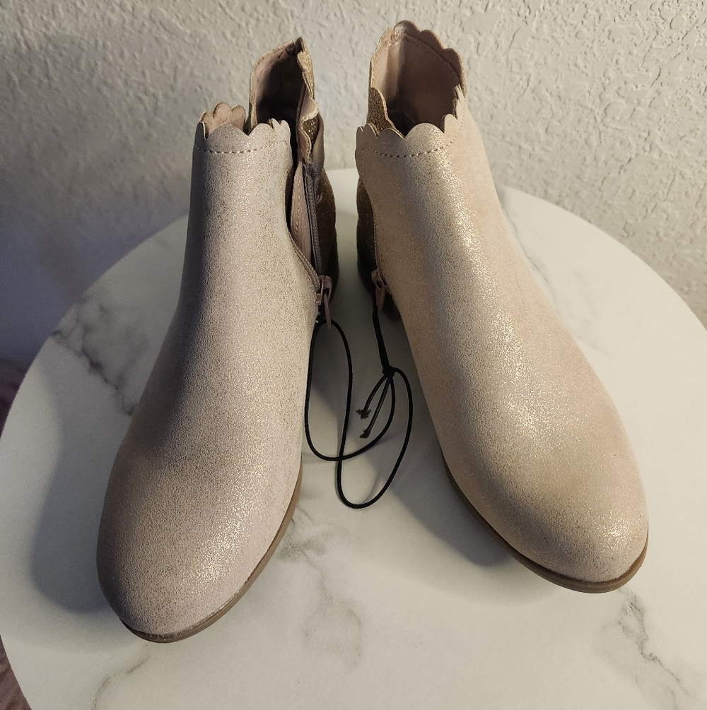 Elegant Cream Ankle Boots